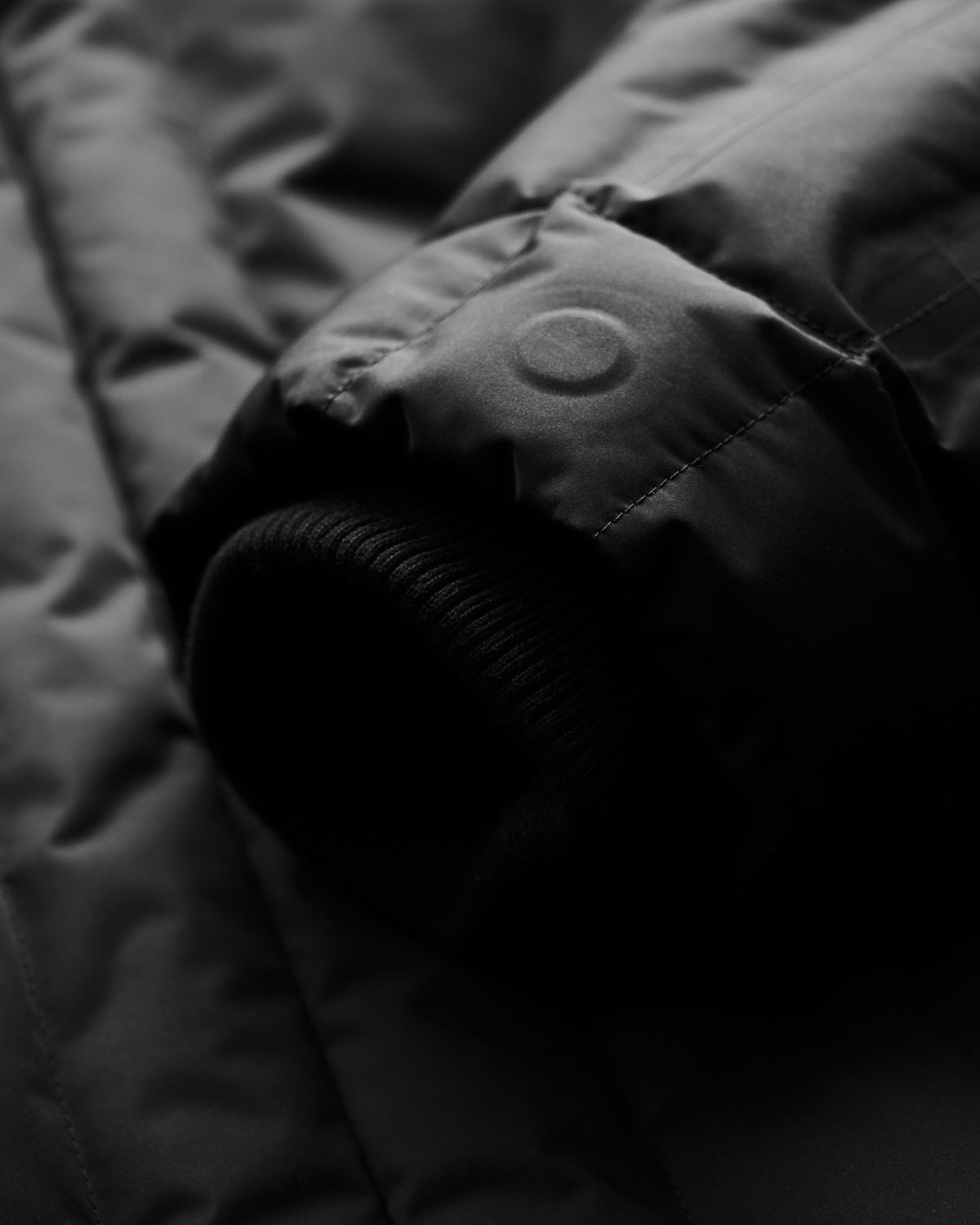 NOOON COMPACT DOWN JACKET