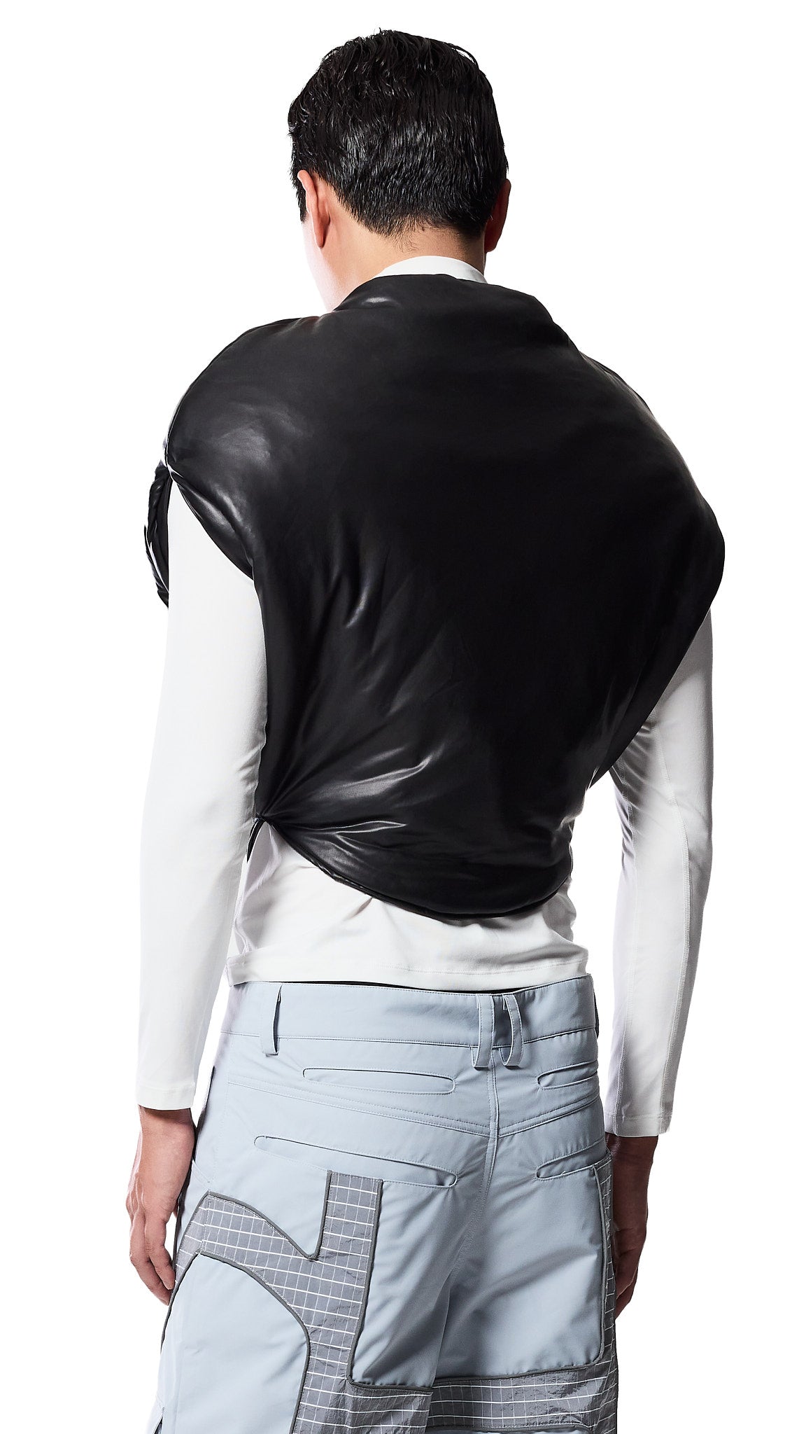 NOOON Circle Top — look 3 detail