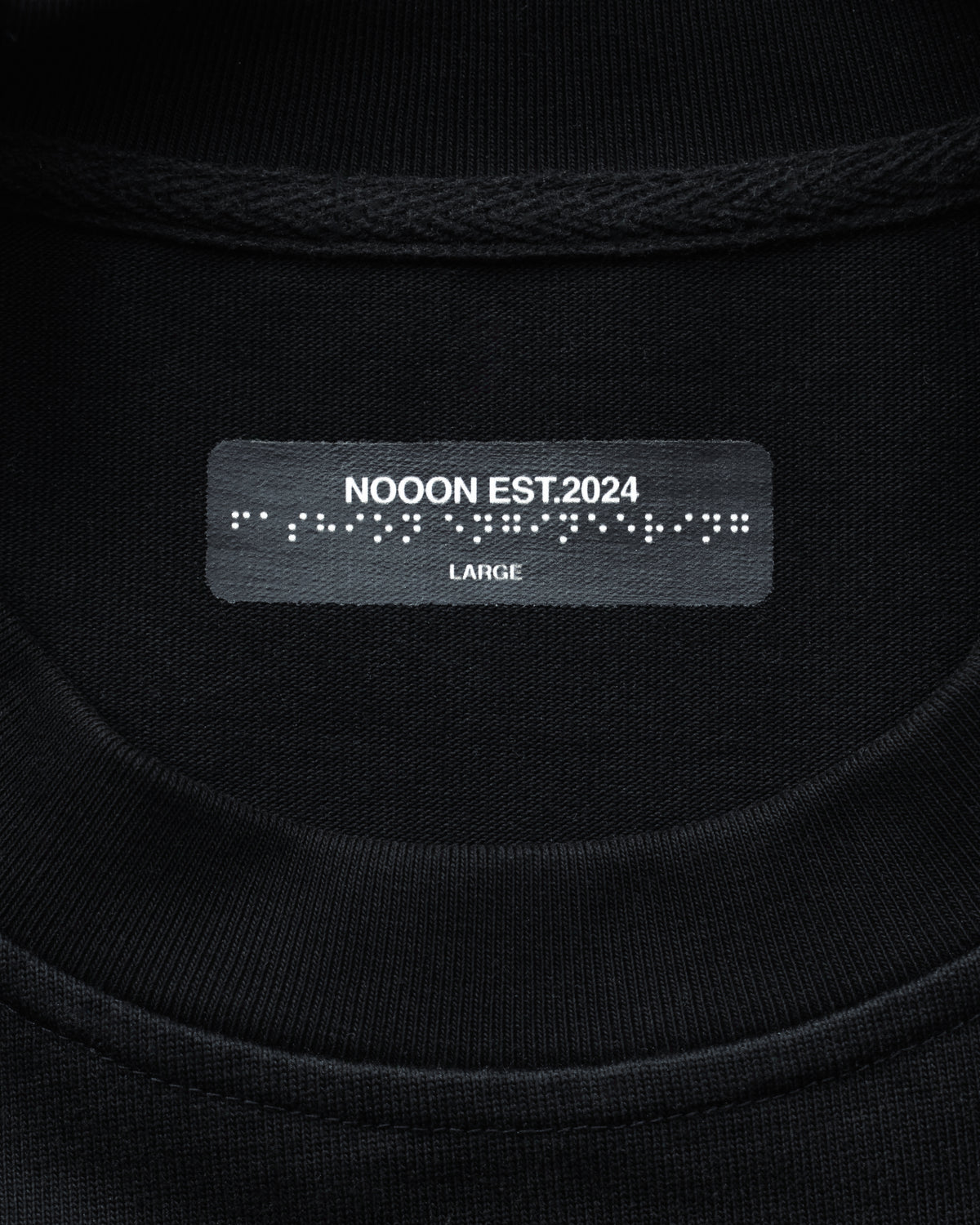NOOON REVERSIBLE TSHIRT