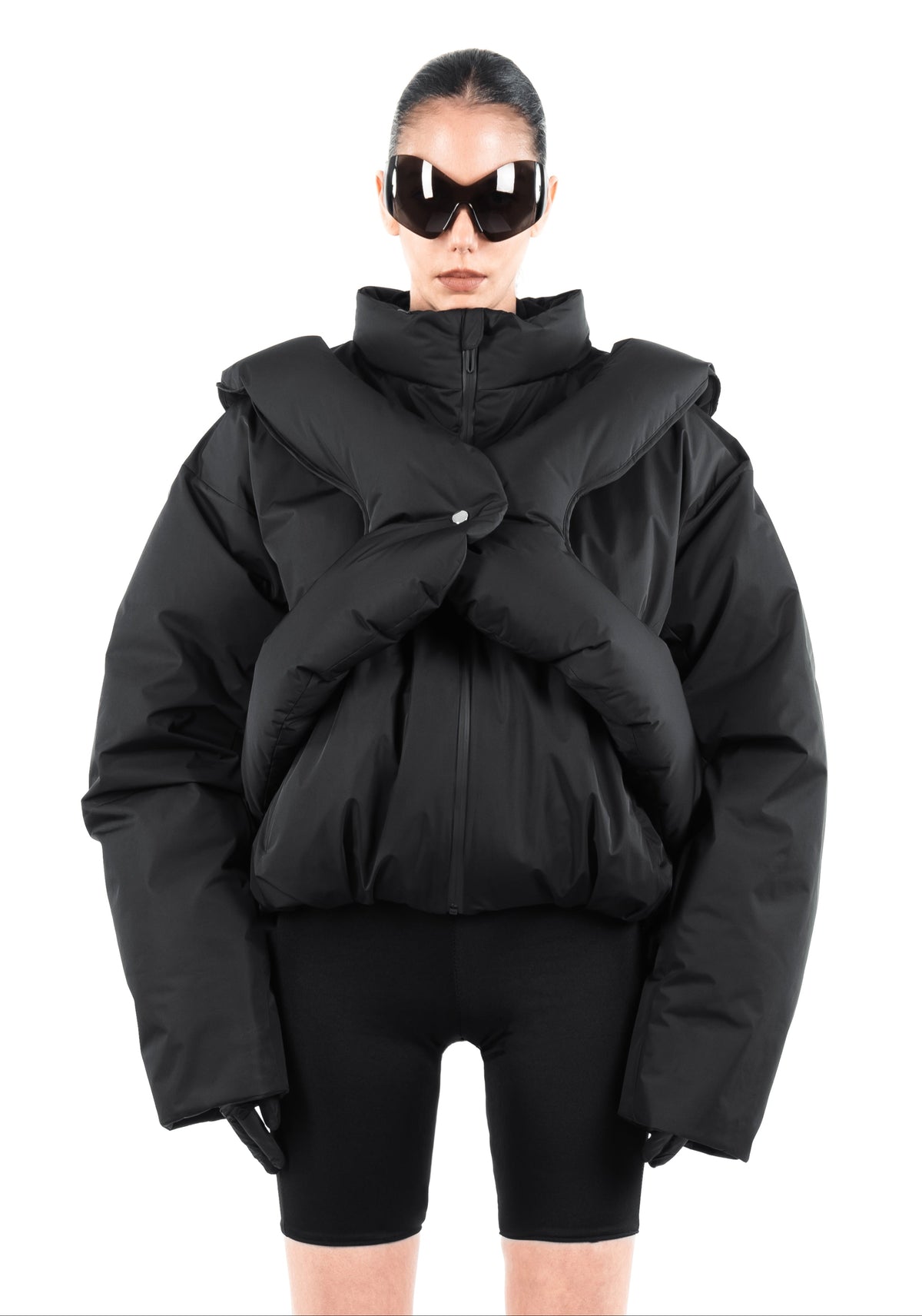 NOOON X VEST — back view